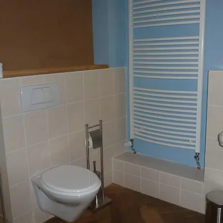 Alte Schule * 탐바크다타츠